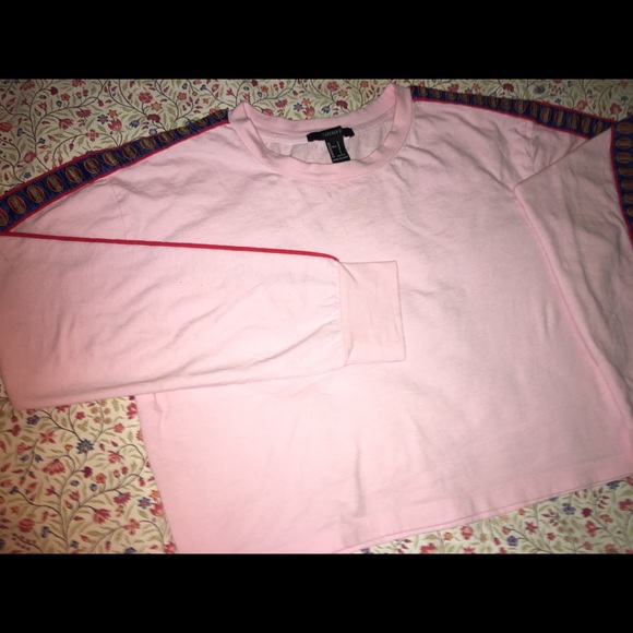 DREAMER forever21 long sleeve crop top - Picture 3 of 3